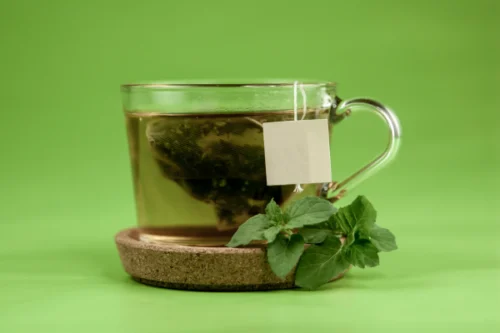Chá Verde para Emagrecer Como Ele Acelera o Metabolismo e Ajuda a Perder Peso