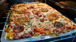 Pizza de Liquidificador com Calabresa e Orégano Um Sabor Caseiro em Poucos Passos
