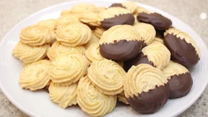 Biscoitos Amanteigados Crocantes com Canela e Mel Um Sabor Rico que Atraí
