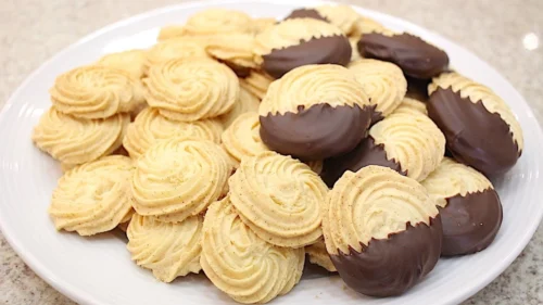 Biscoitos Amanteigados Crocantes com Canela e Mel Um Sabor Rico que Atraí