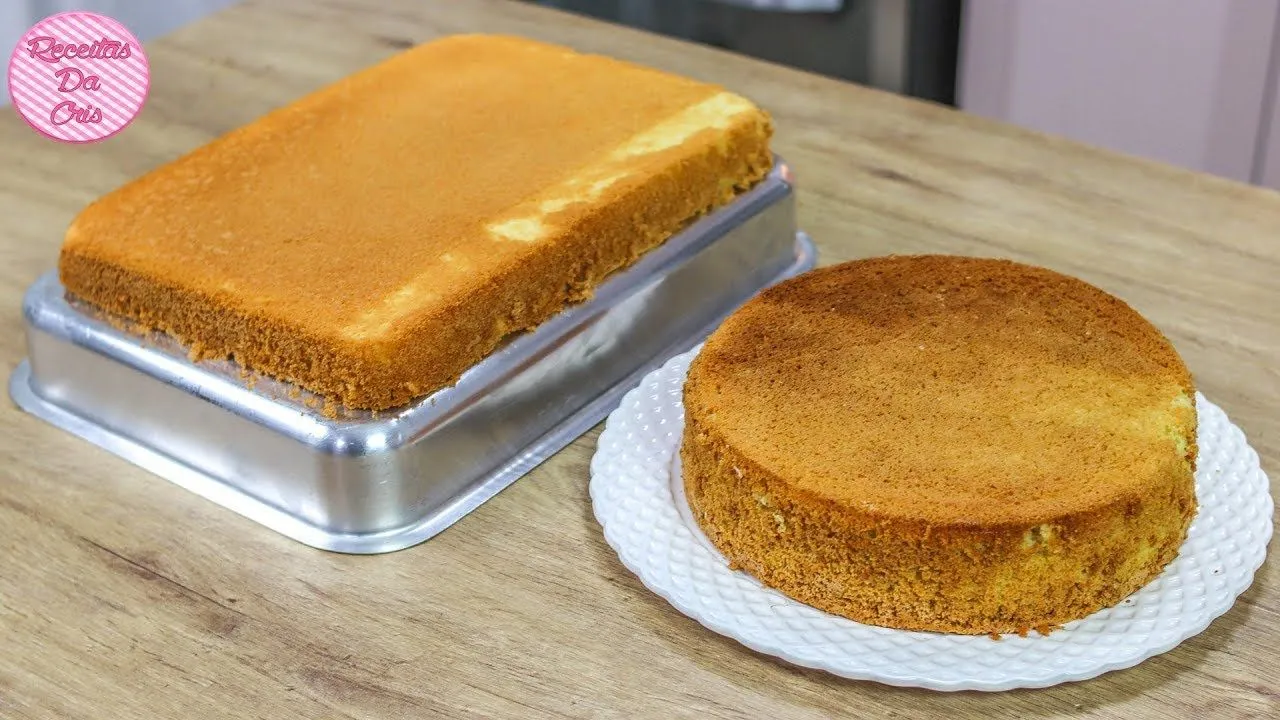 Bolo Pão de Ló Leve com Suco de Laranja e Açúcar de Baunilha Uma Textura Aveludada que Encanta